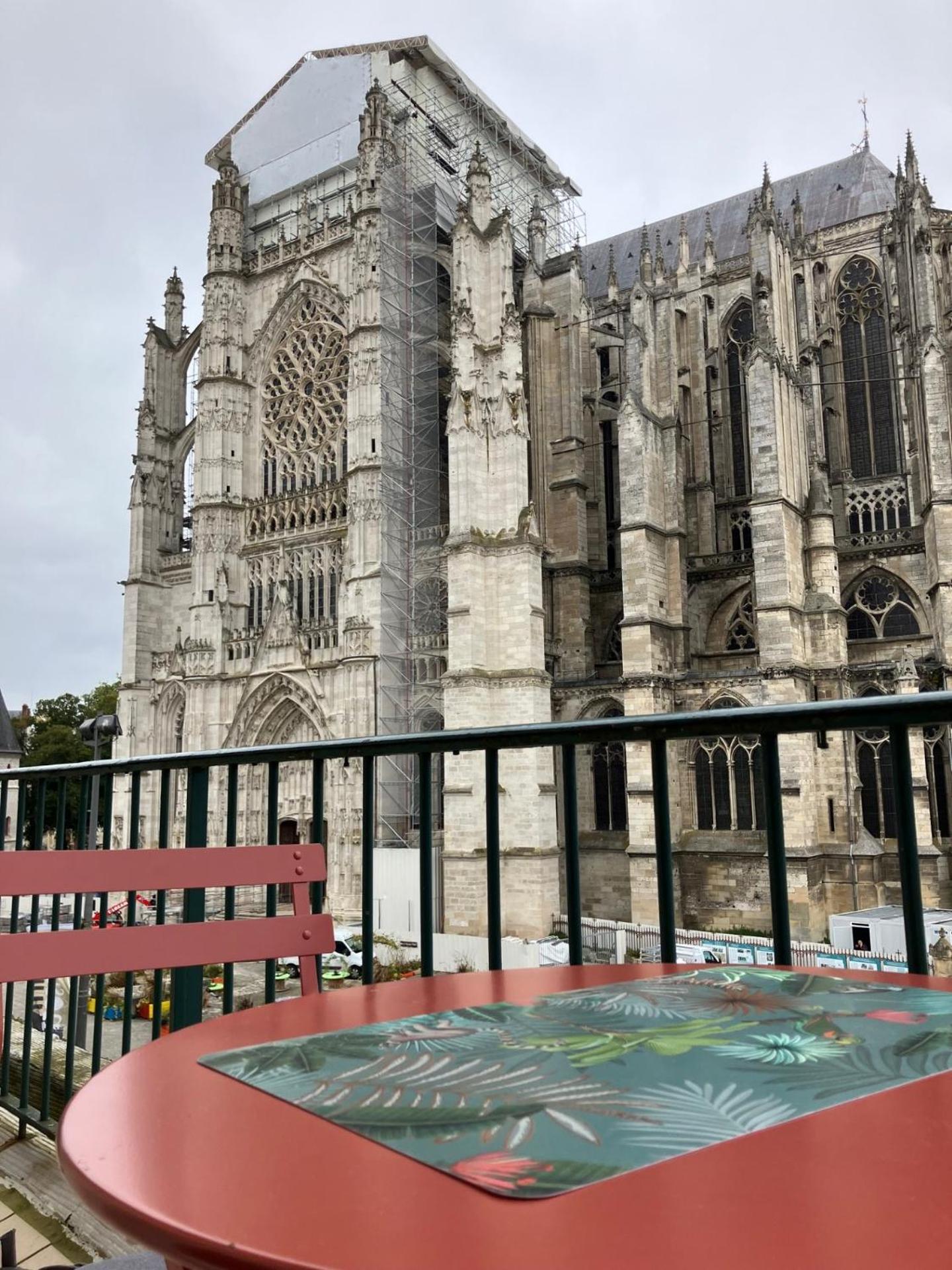 Lovely Vue Cathedrale Beauvais